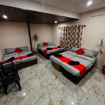 Adh Hazel Wood Hotel Mysore Eksteriør billede