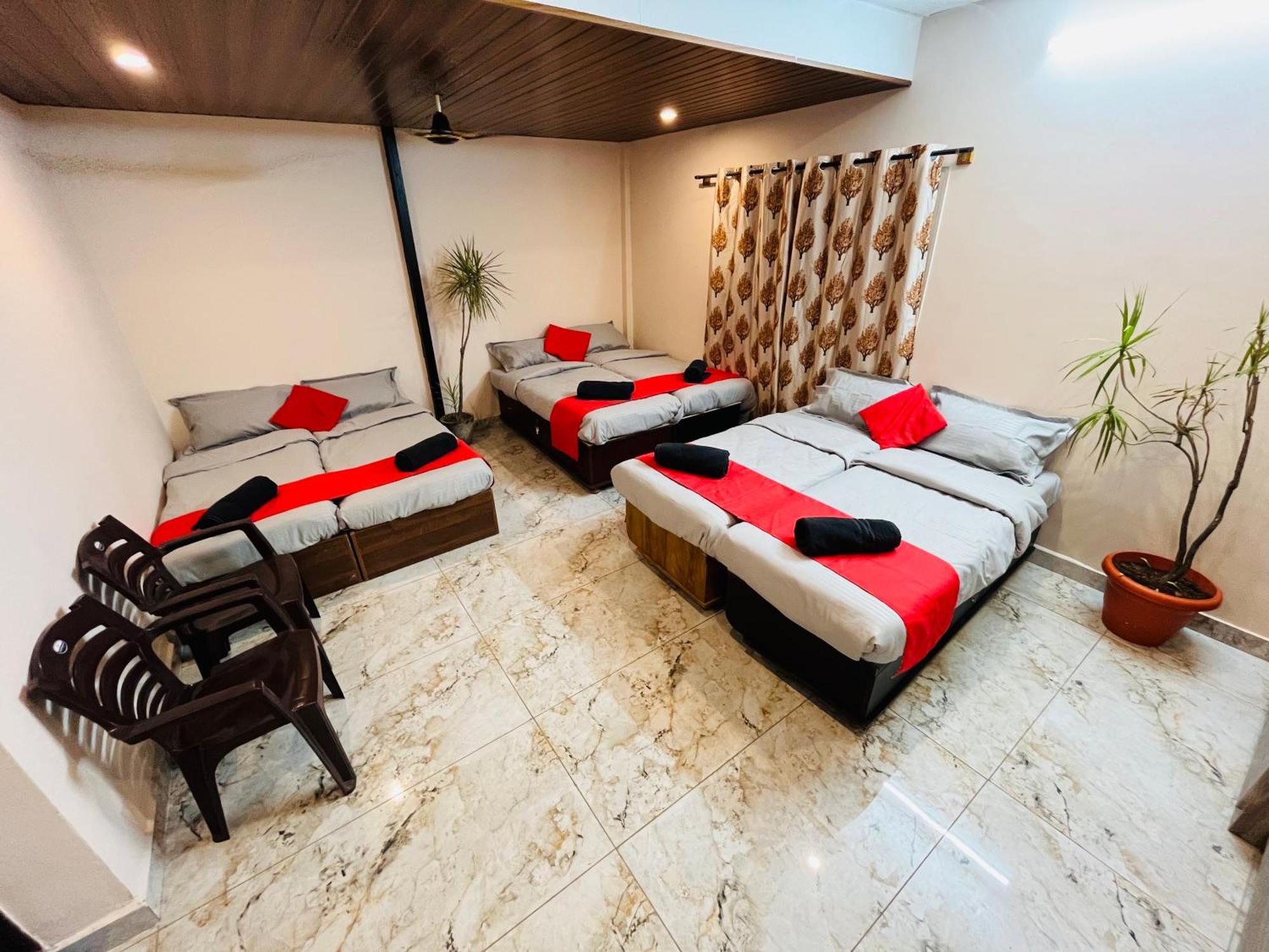 Adh Hazel Wood Hotel Mysore Eksteriør billede