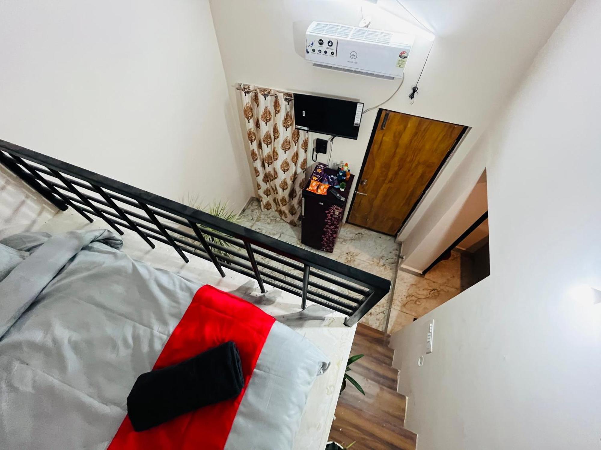 Adh Hazel Wood Hotel Mysore Eksteriør billede